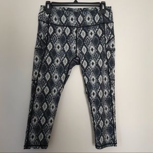 Women’s Senita Athletics Crop Leggings